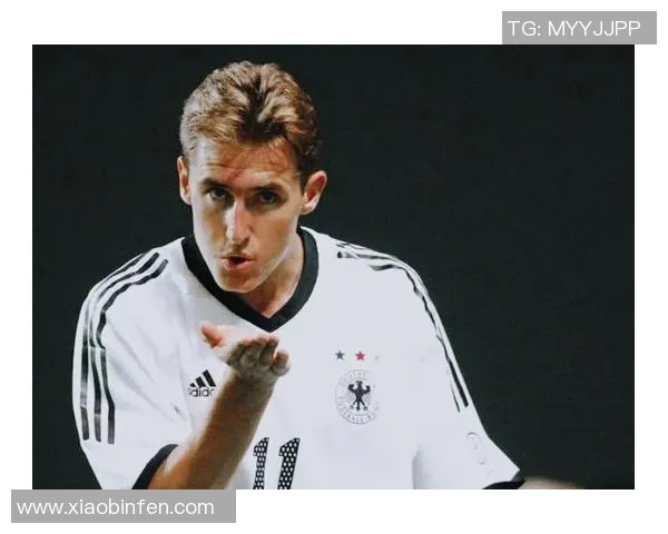 足球明星加那西的传奇之路与辉煌成就揭秘 足球明星加那西的传奇之路与辉煌成就揭秘